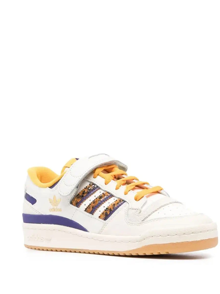 Cheap  adidas low-top  Forum 84 0222