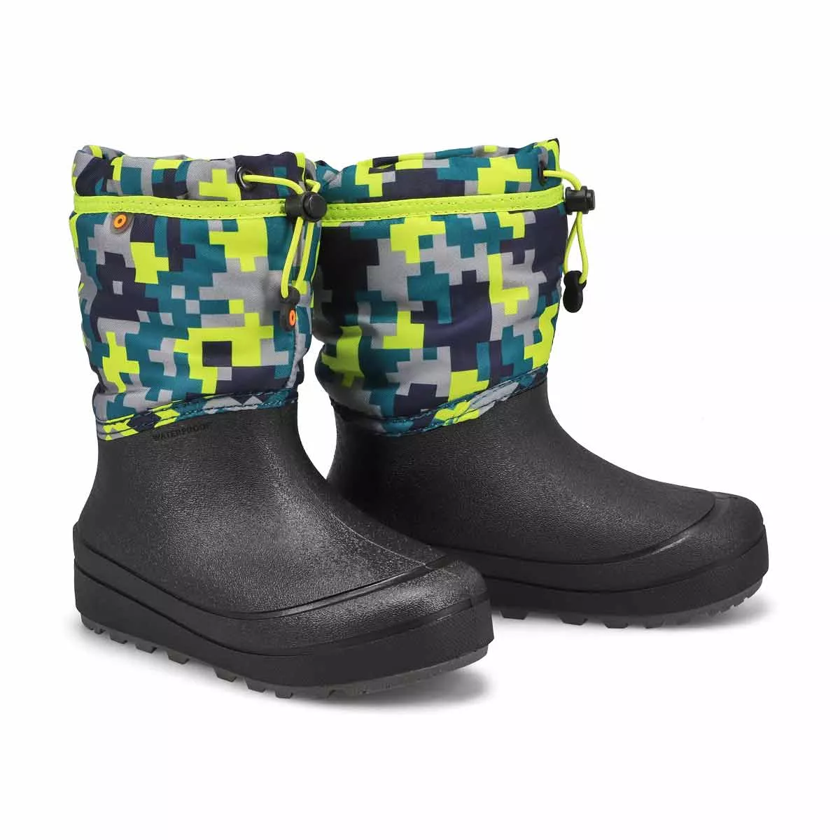 Affordable Bogs, Boys' Snow Shell Medium Camo Winter Boot 0202