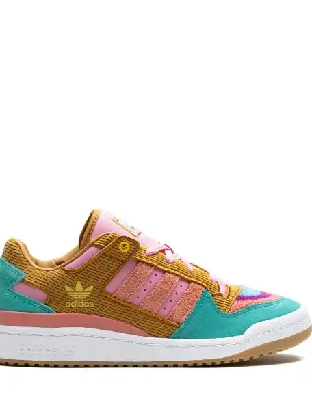   - Low Simpsons adidas Living 