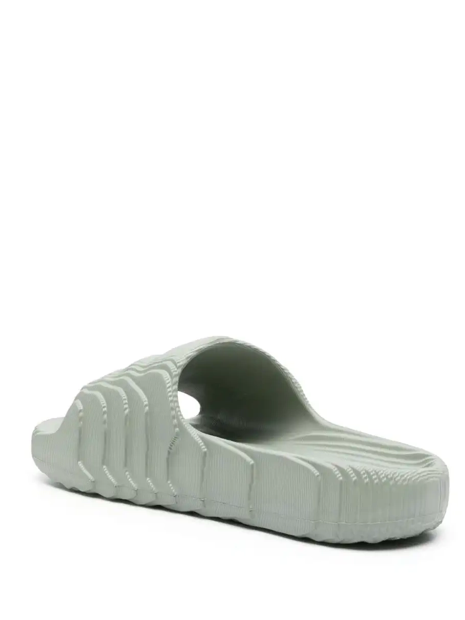 Cheap slides Adilette  22 chuncky-sole adidas 0210